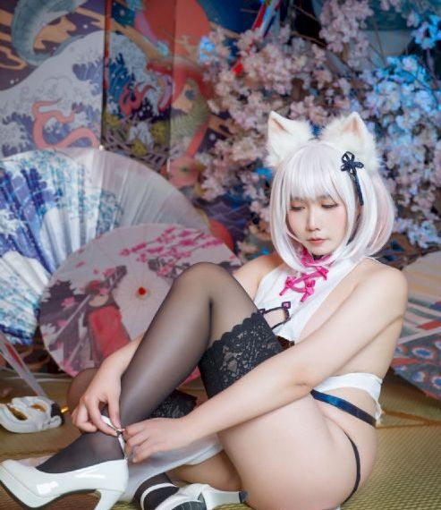 他似火