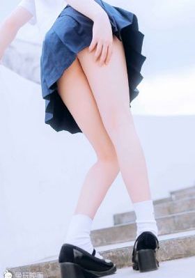 牌坊下的女人